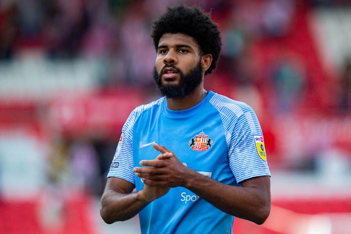 Ellis Simms in action for Sunderland at Stoke